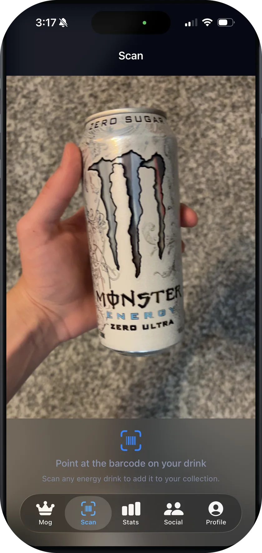 CaffeineMog scan screen: the camera pointed at an energy drink to add it